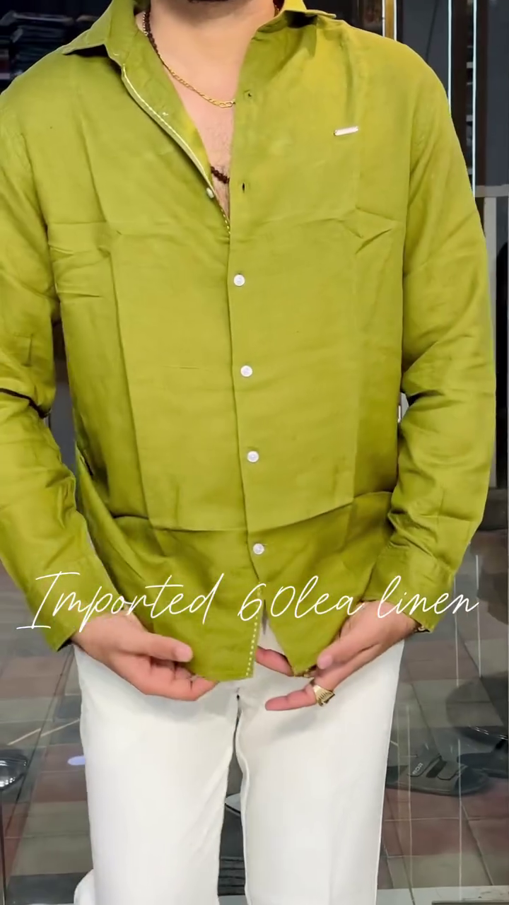 Men Comfort Fit Solid Spread Collar Cotton Casual Shirt